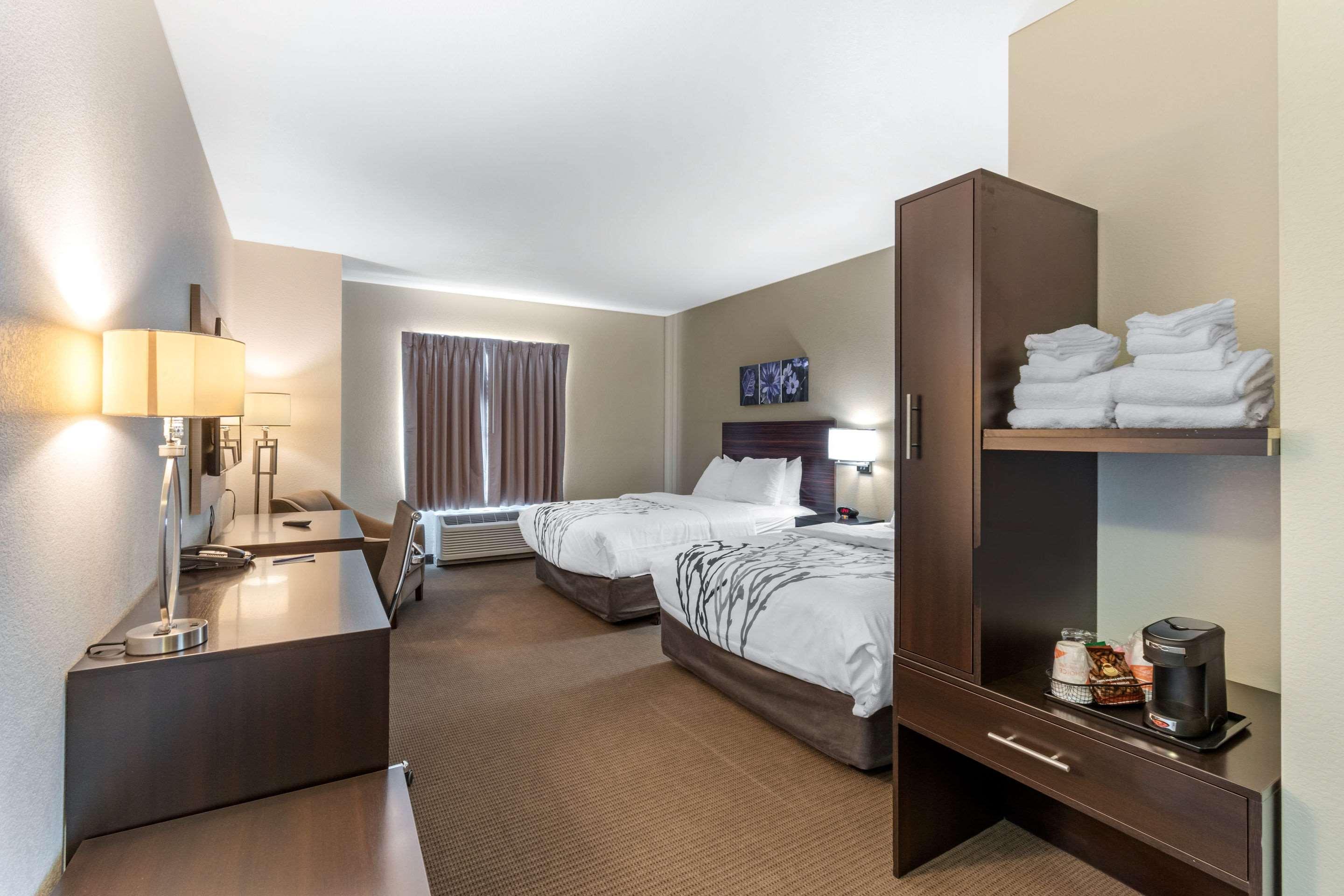 Sleep & International Airport