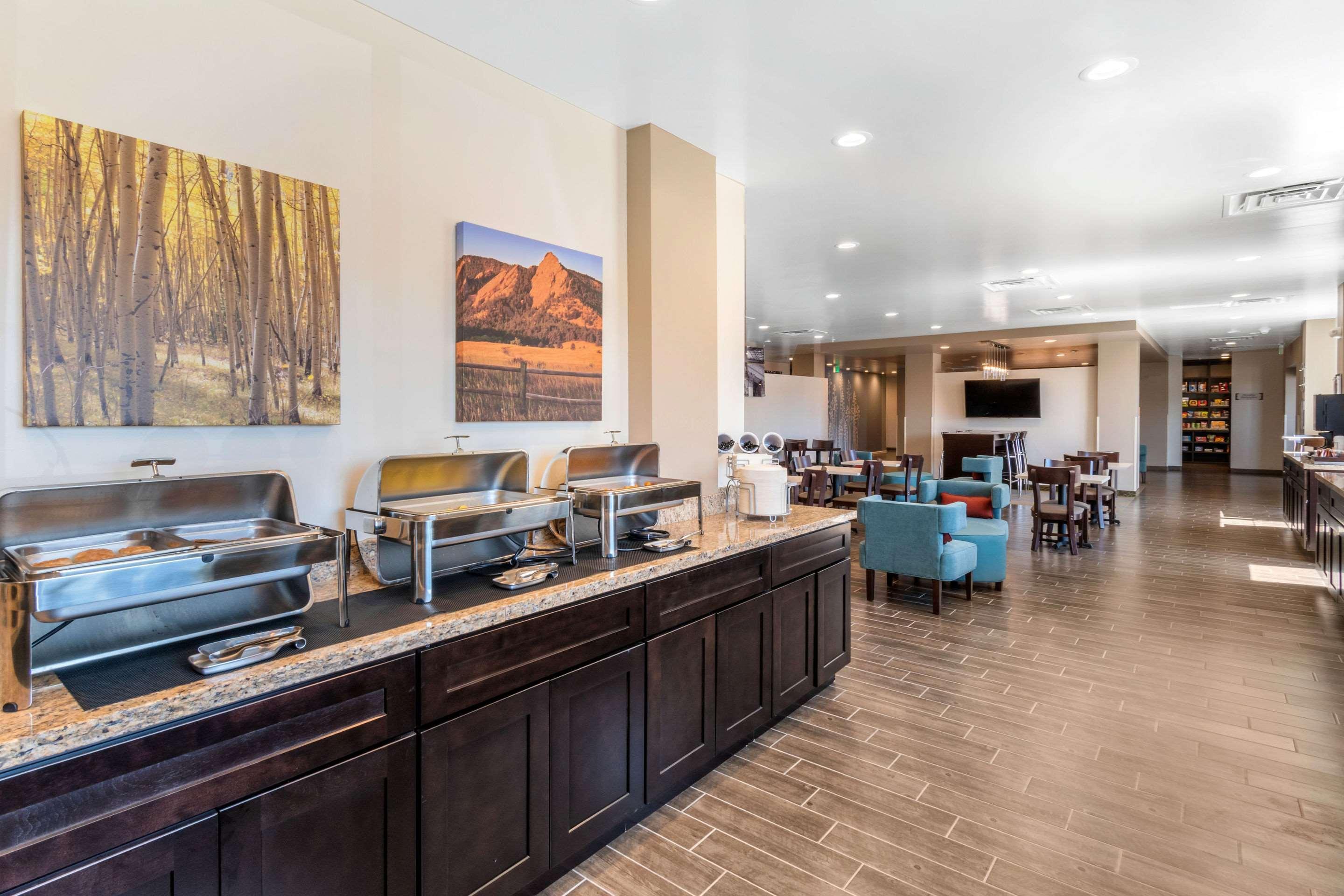 Sleep & International Airport Hotel Denver