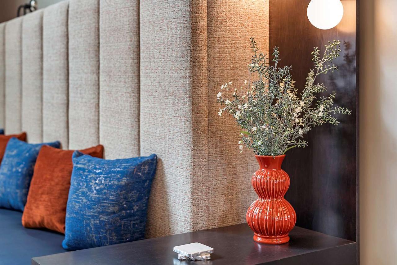 Vib By Western Rino Denver