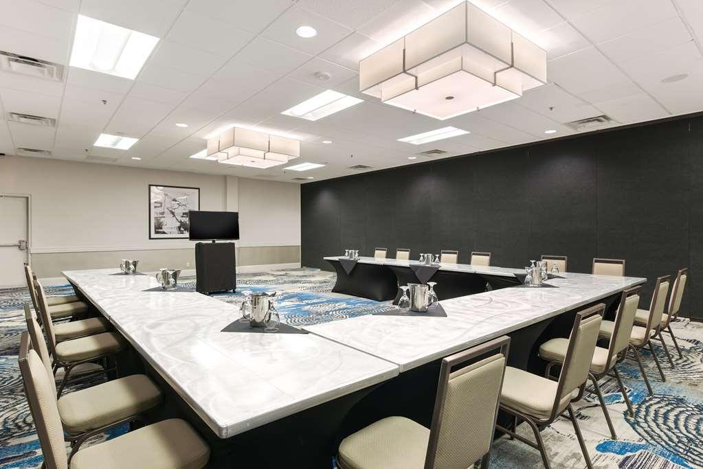 Embassy By Hilton Tech Center North 3* Denver