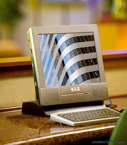 Courtyard By Marriott Central Park 3* Denver