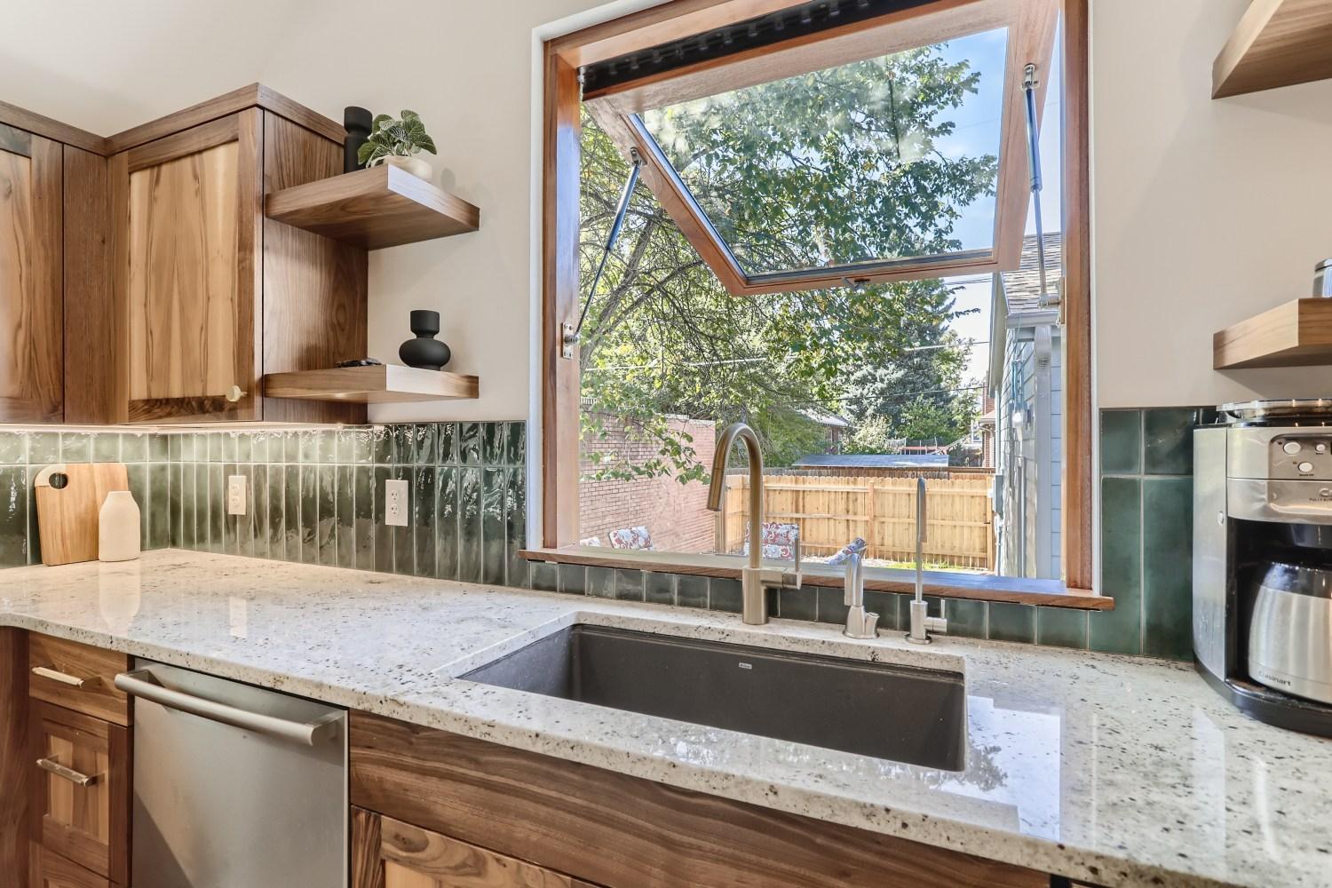 2375 Ivanhoe St - Entire House Denver