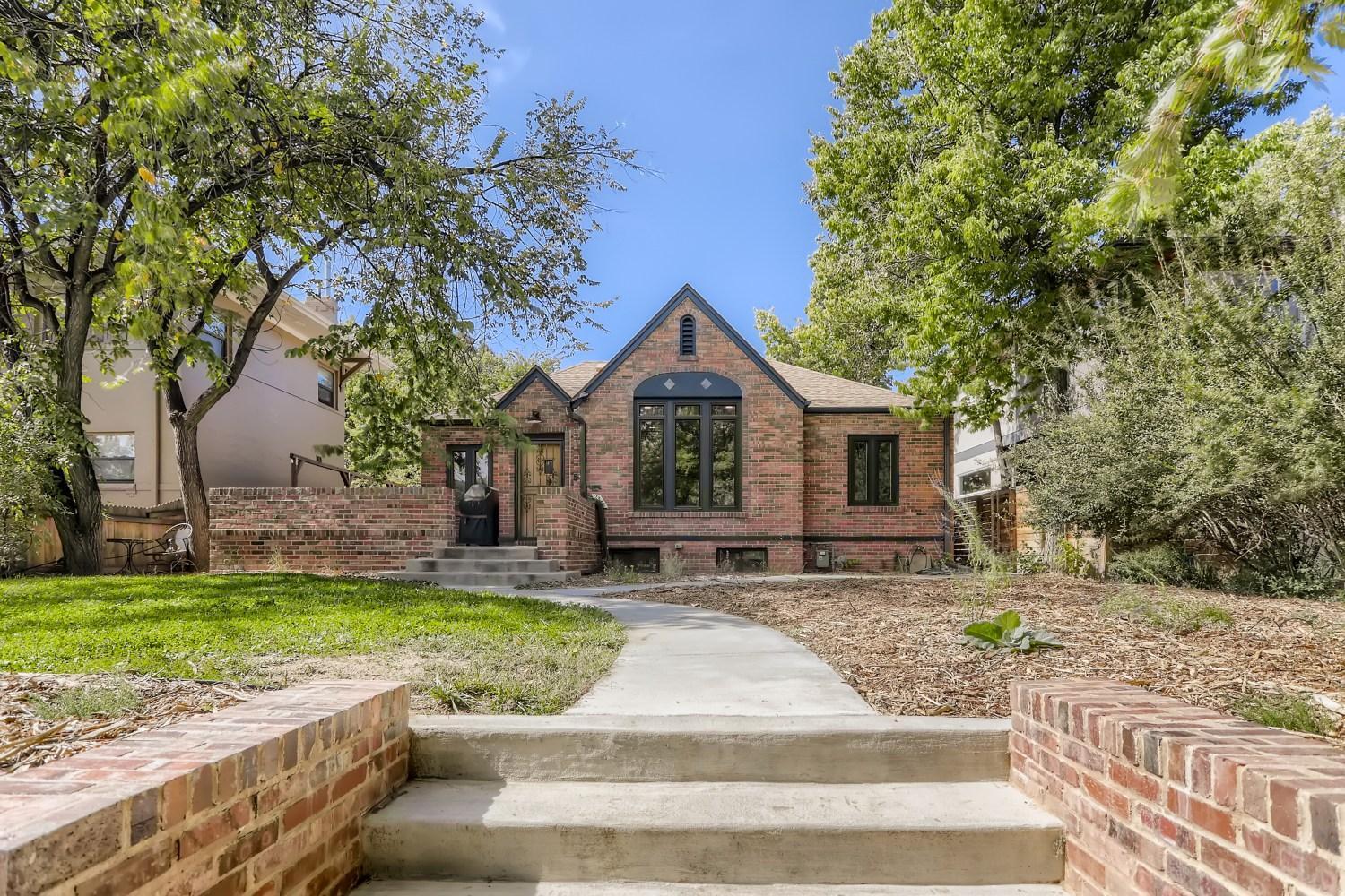 2375 Ivanhoe St - Entire House Denver