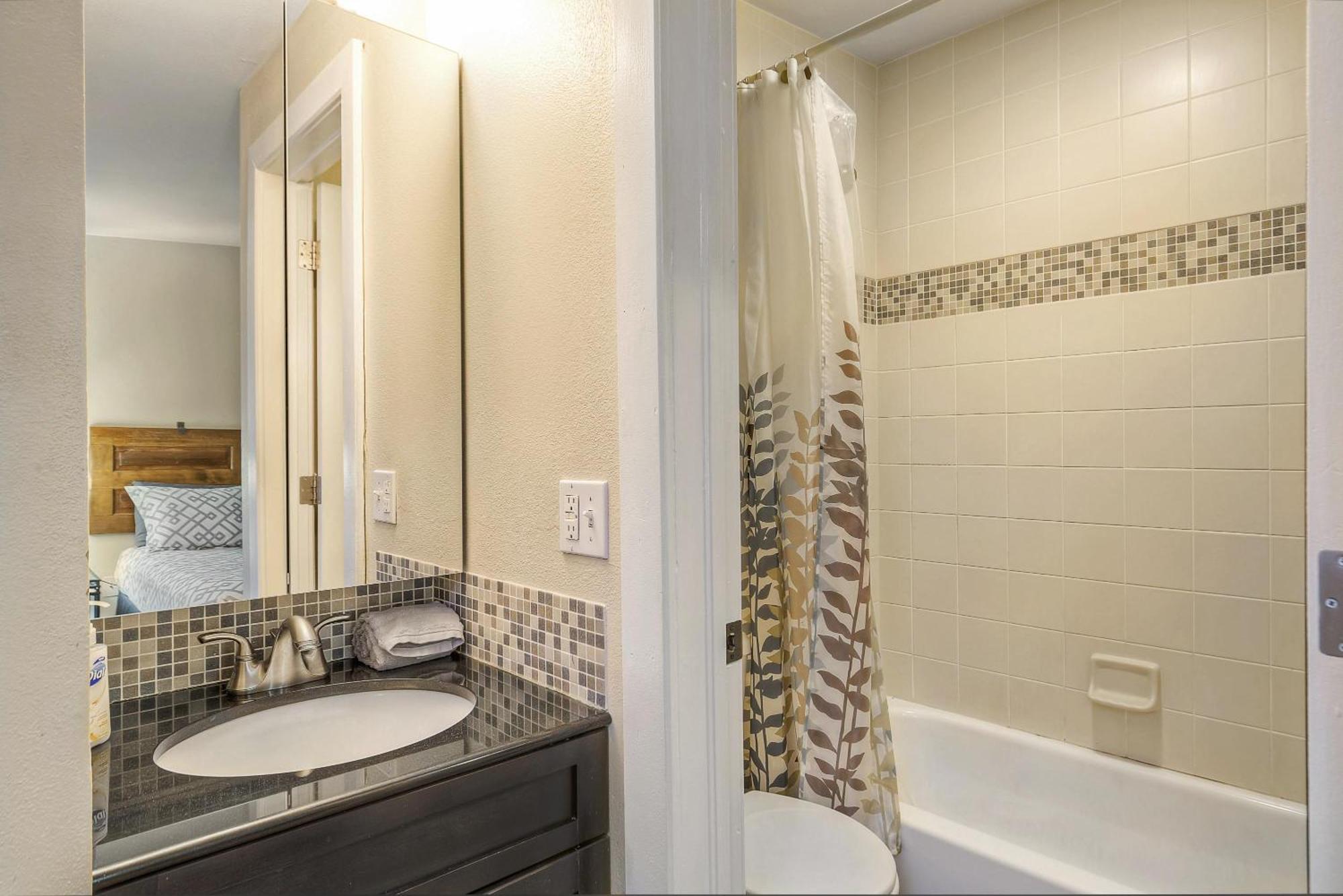Holiday home 2193 Arapahoe St Unit 17