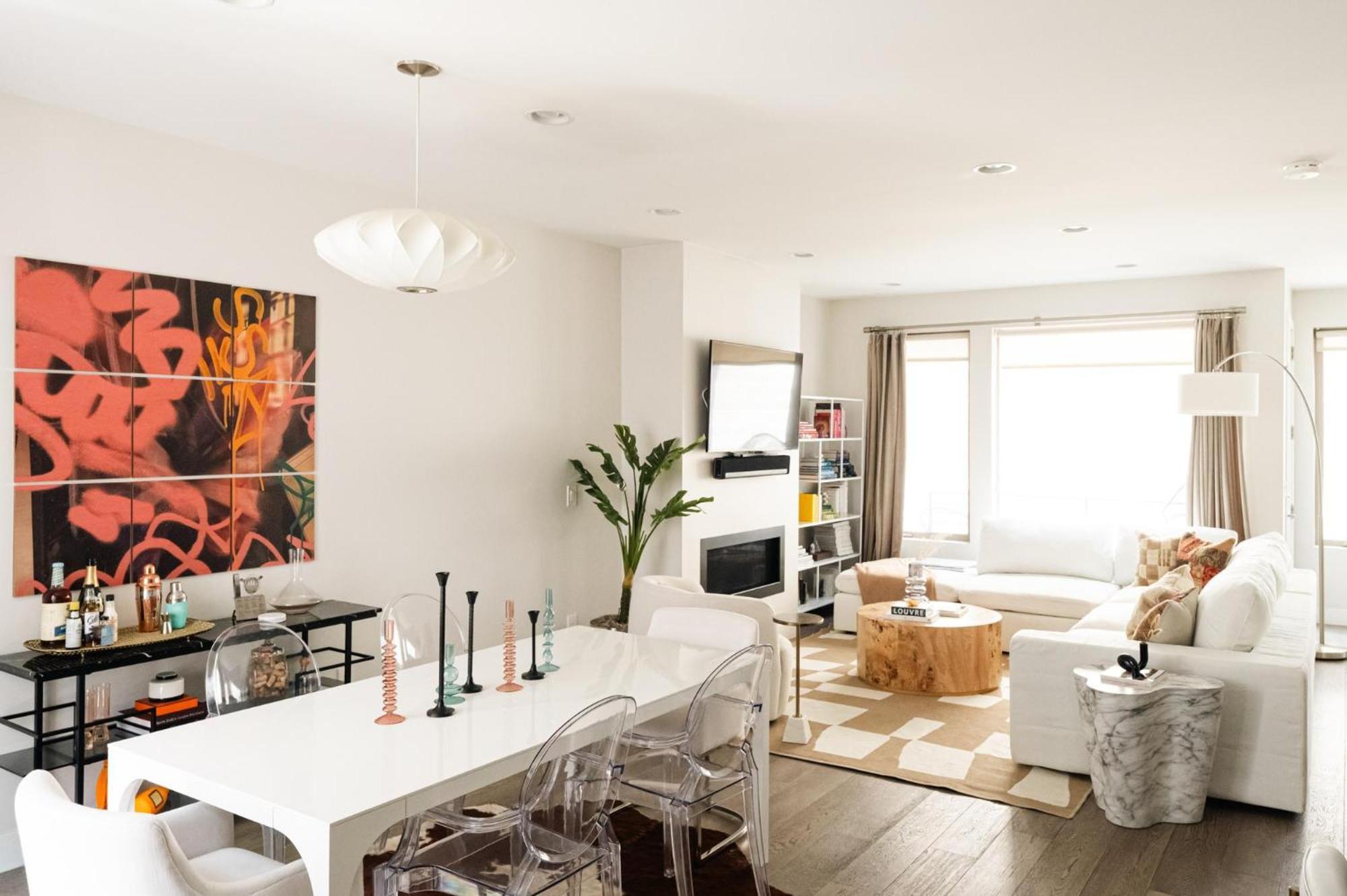 Vogue Posh Pad - Center Of Lohi - Large Roof Deck