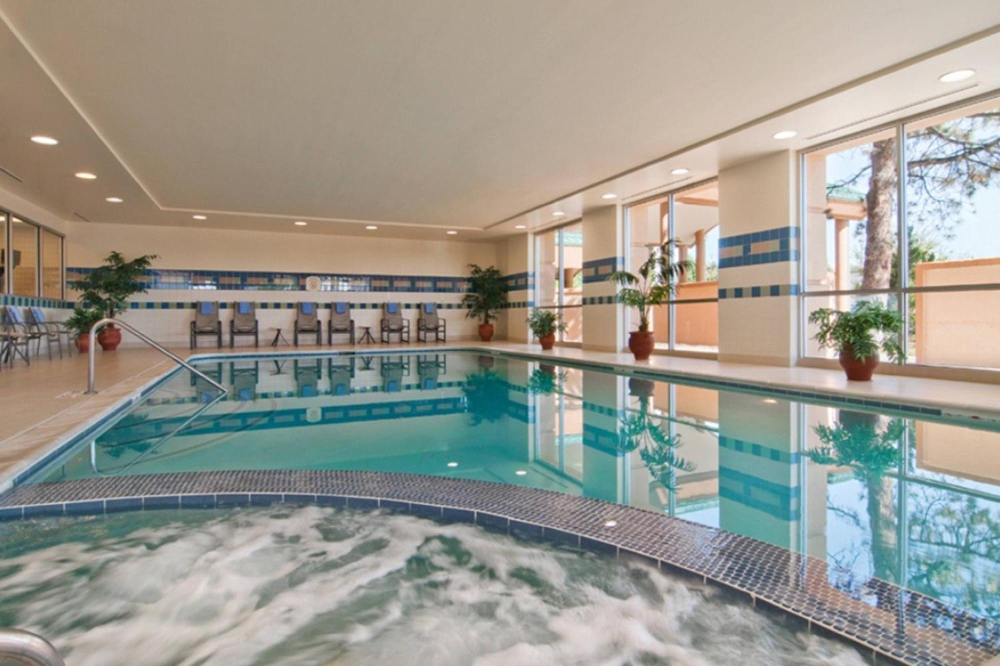 Courtyard By Marriott Cherry Creek Denver