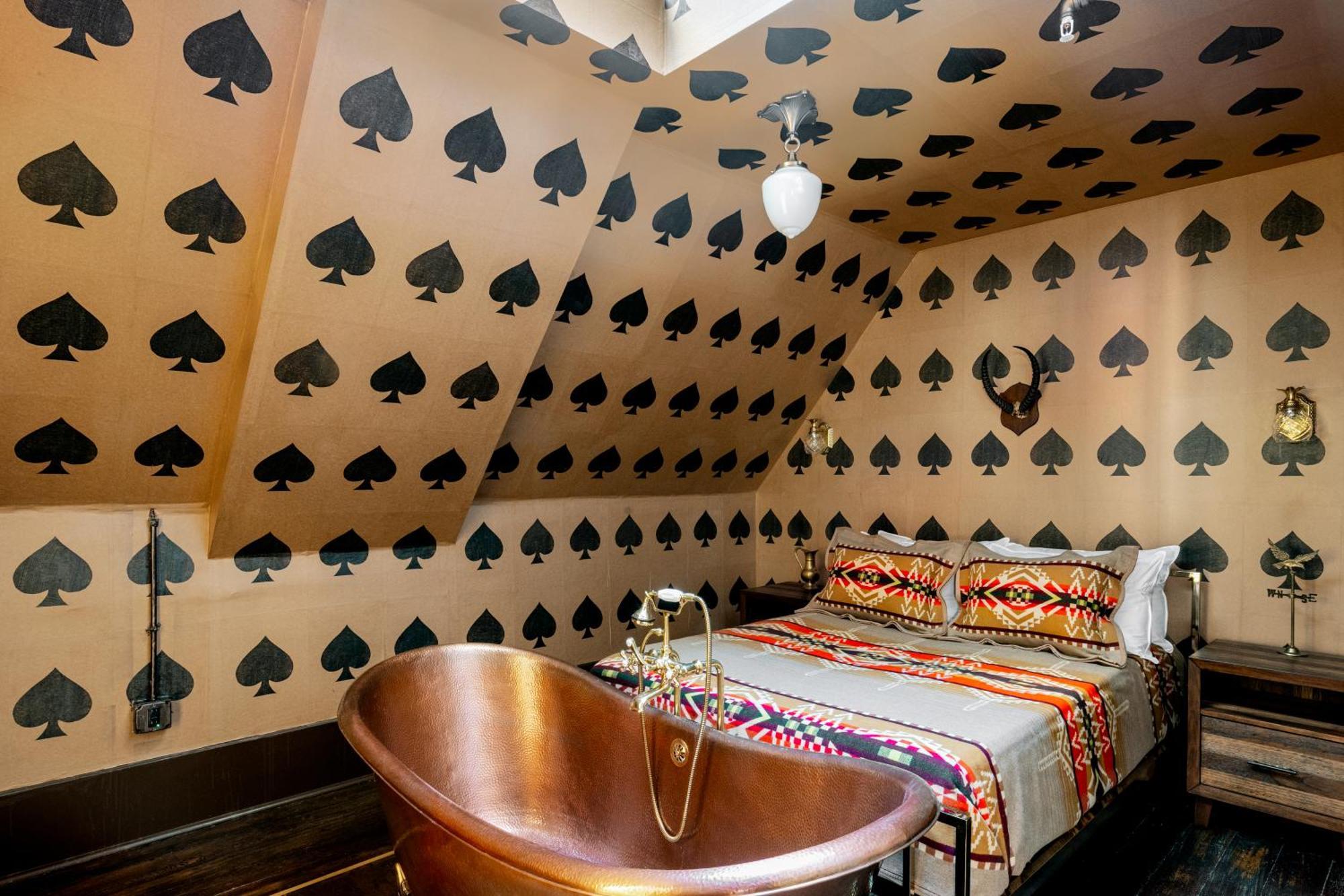 Urban Cowboy Hotel