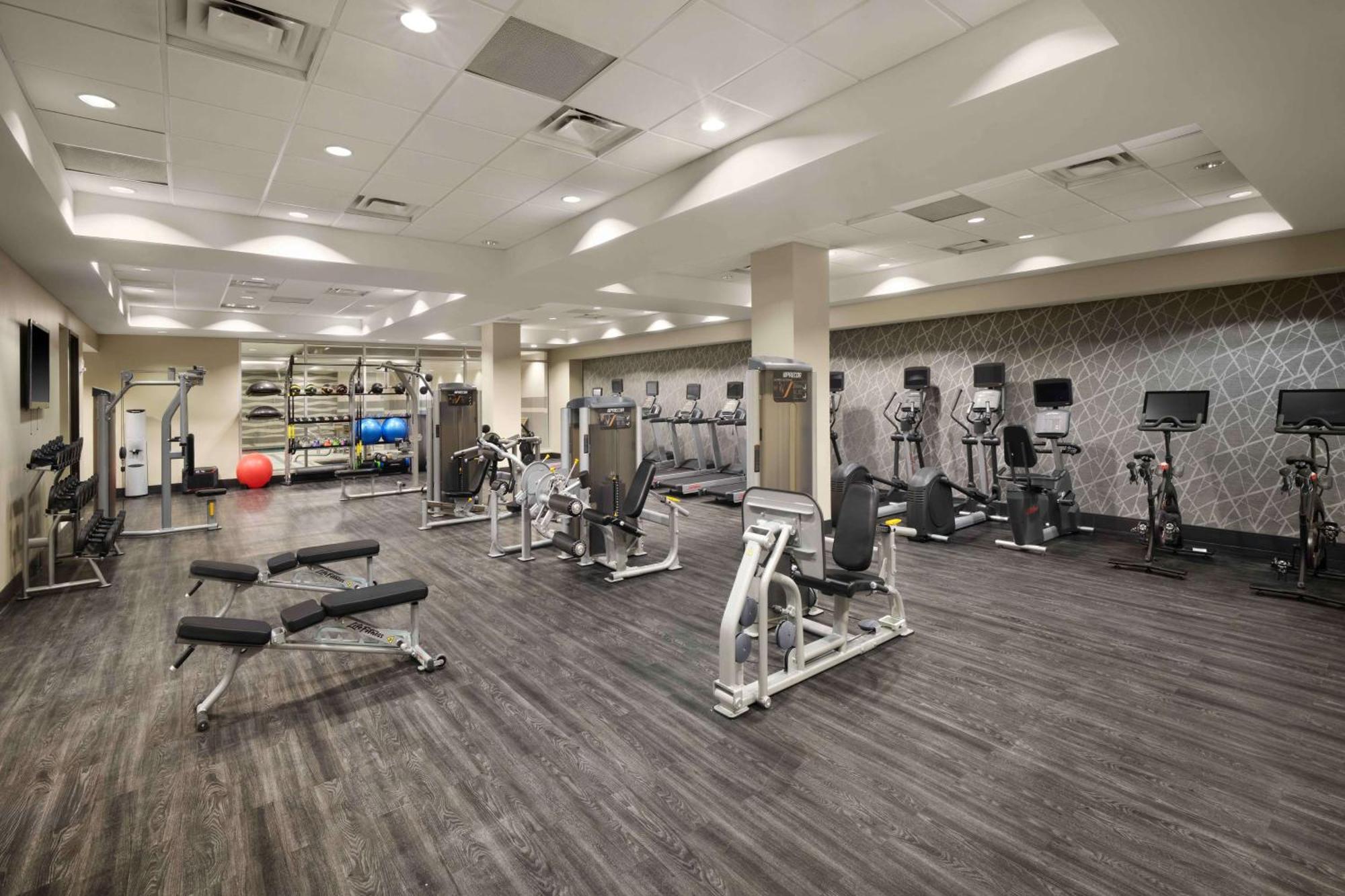 Hotel Homewood Suites- Downtown Convention Center 3*