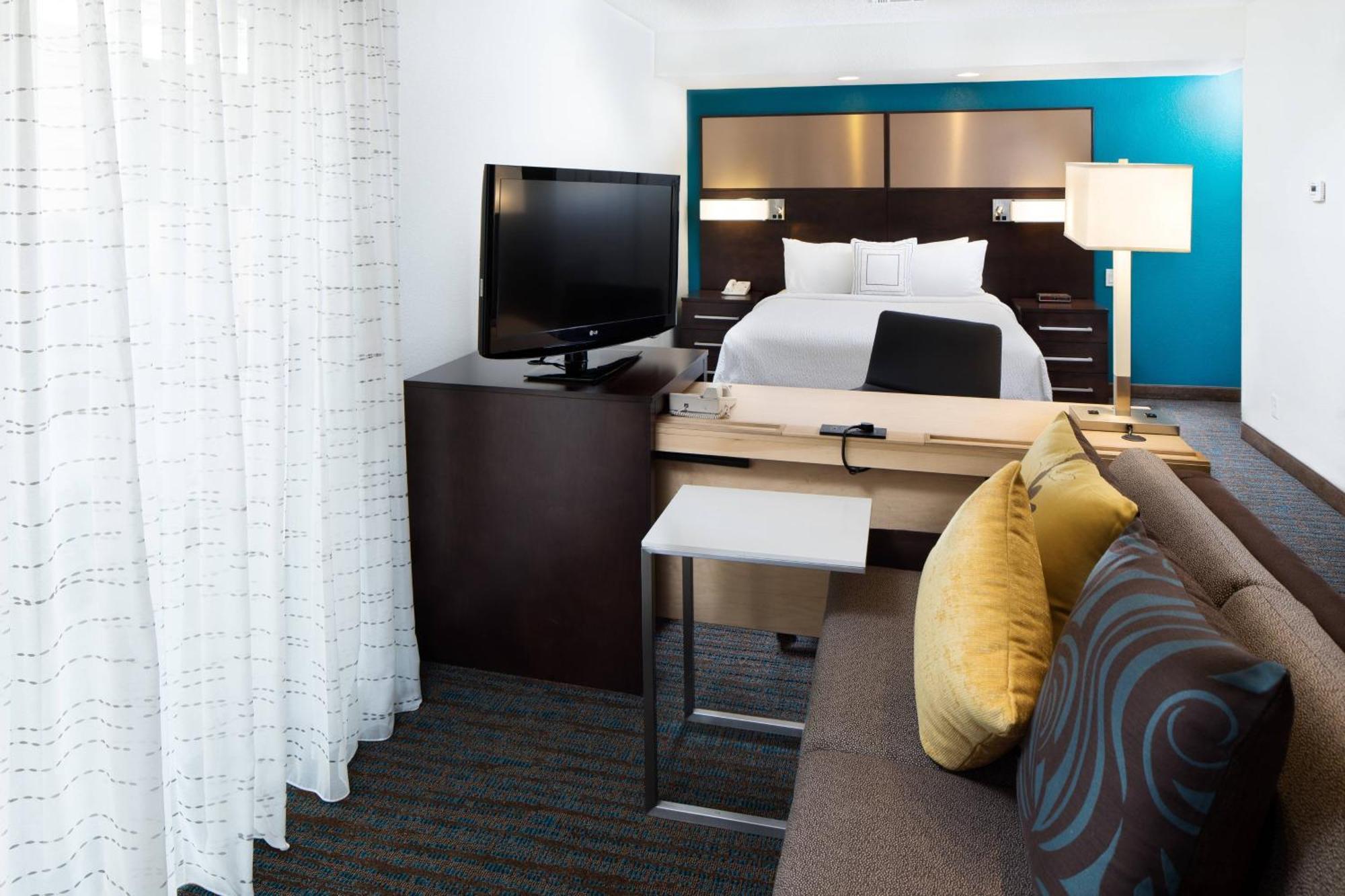 Downtown Hotel
