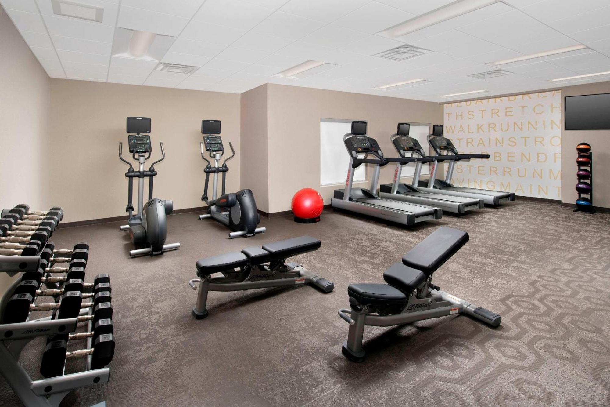 By Marriott Airport/convention Center 3* Denver