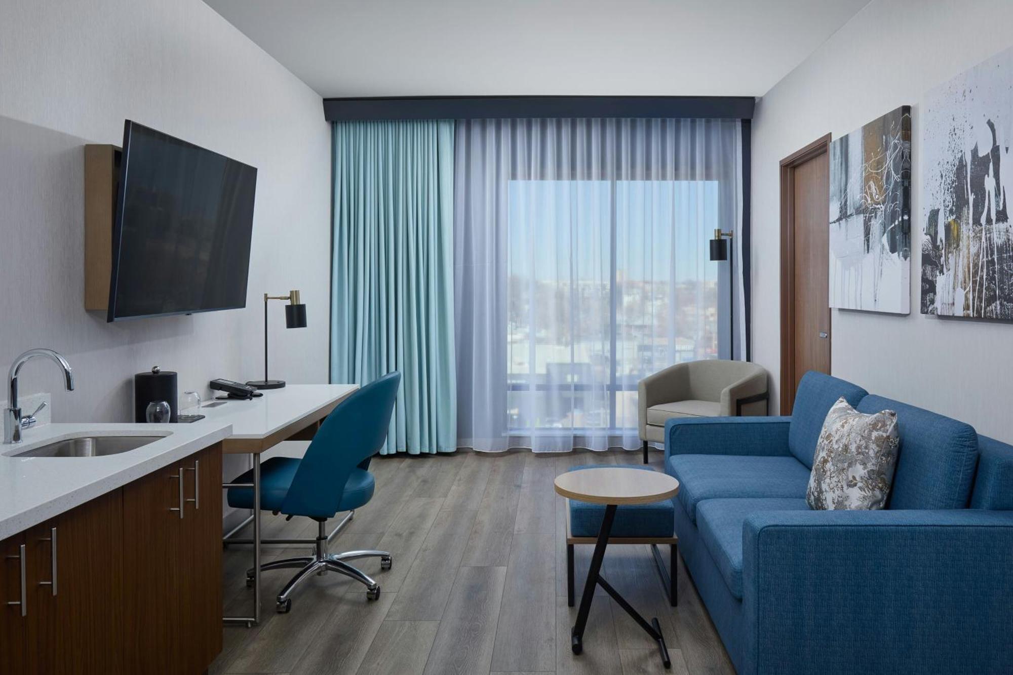Hotel Courtyard By Marriott Downtown Stadium Area 3*