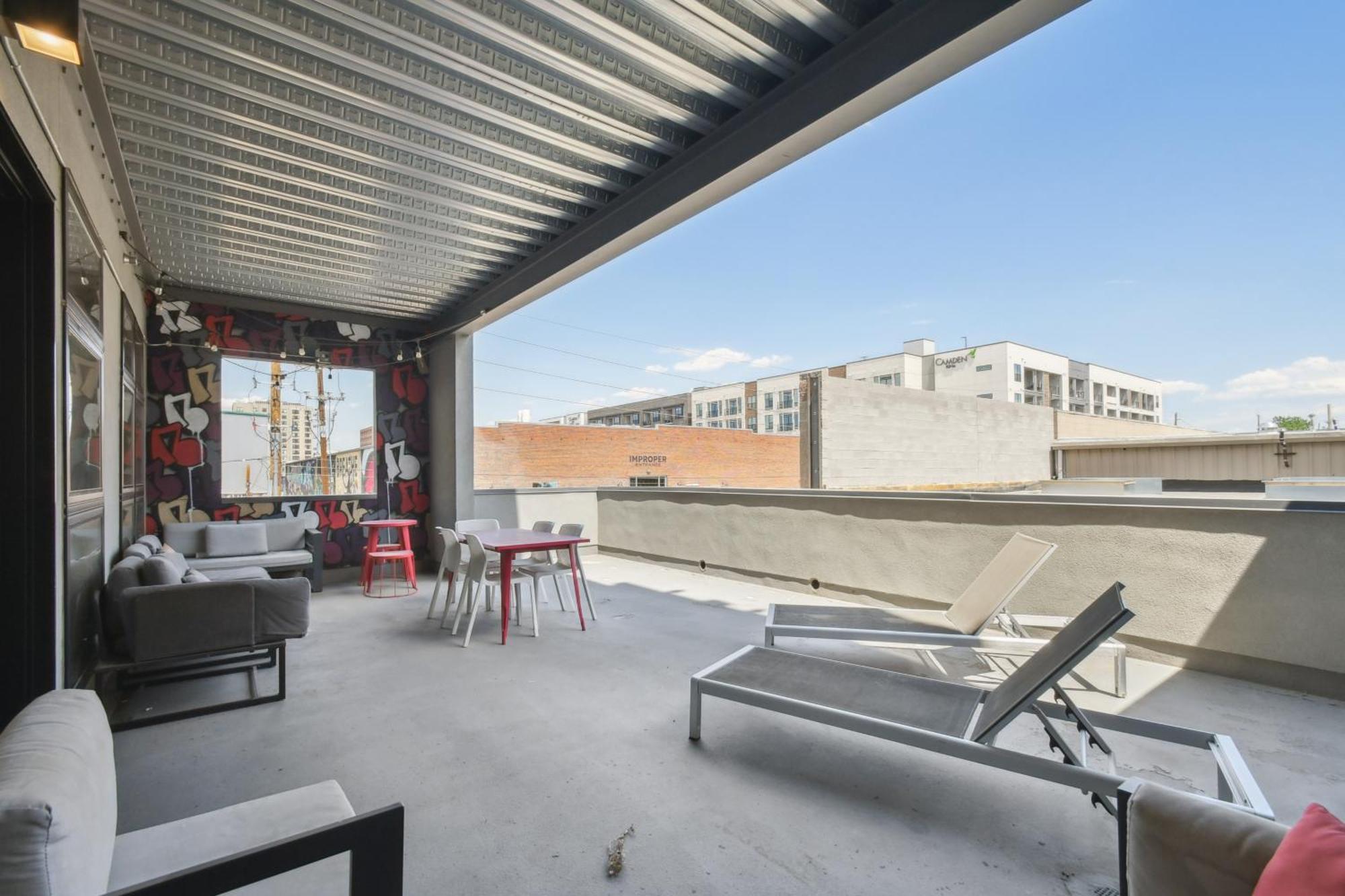 Holiday home 3198 Art District Retreat At Rino Art Lofts *