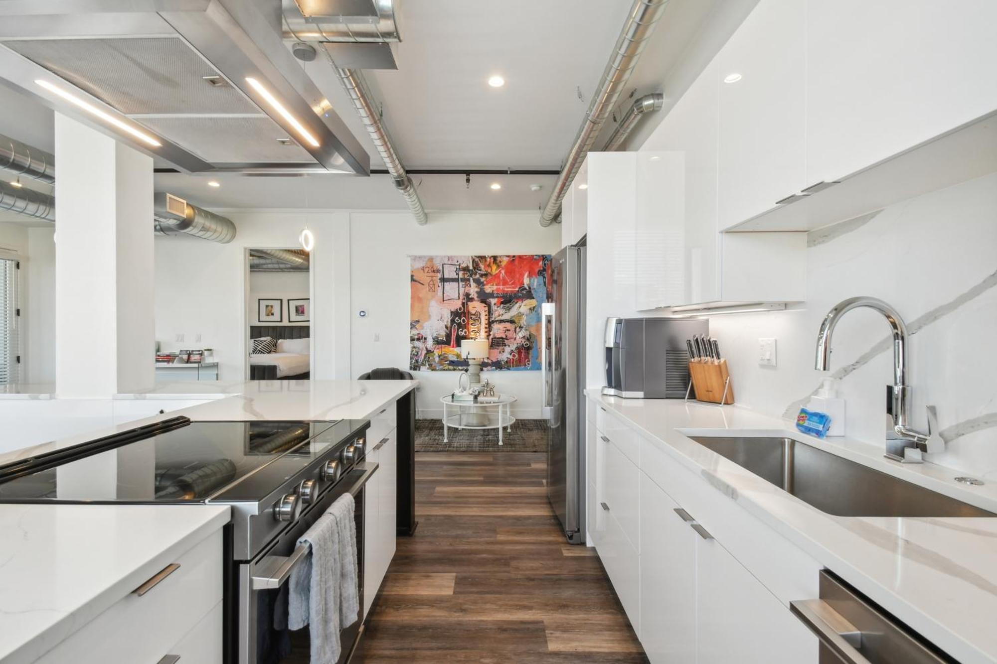 3198 Art District Retreat At Rino Art Lofts Holiday home