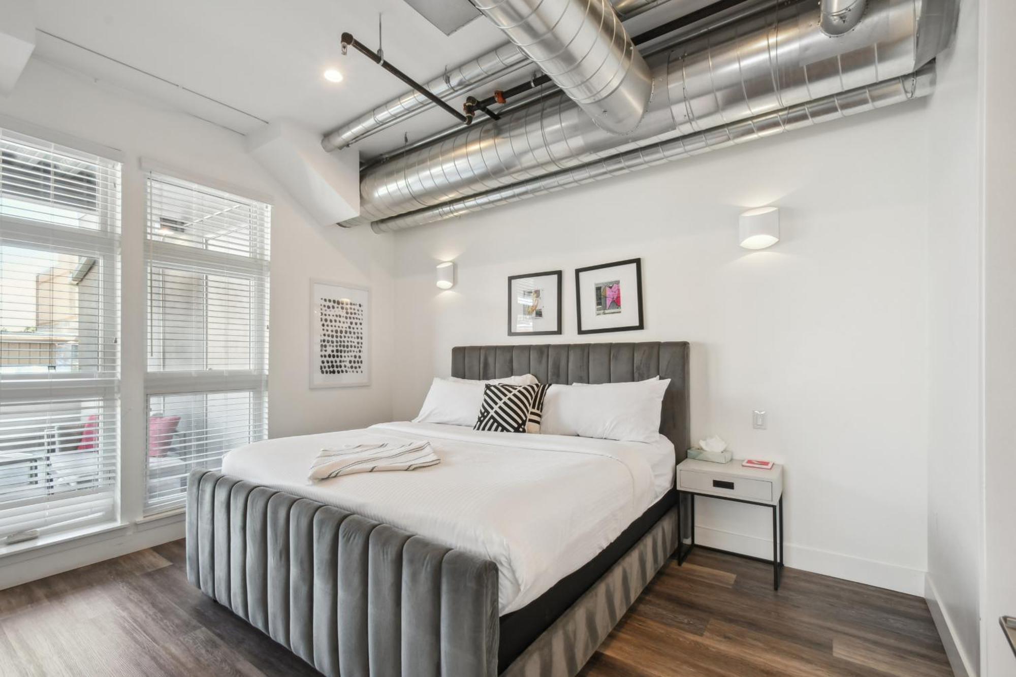 3198 Art District Retreat At Rino Art Lofts *