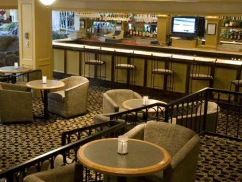 Hotel Embassy By Hilton Tech Center North 3*