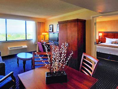 Courtyard By Marriott Cherry Creek