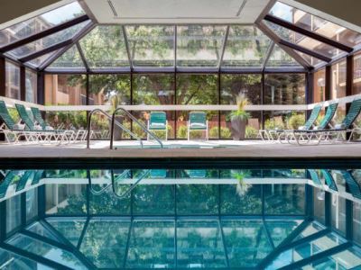 Hotel Courtyard By Marriott Central Park Denver
