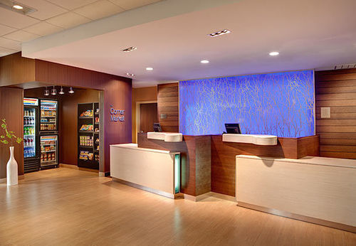 Fairfield & By Marriott Downtown Hotel 3*
