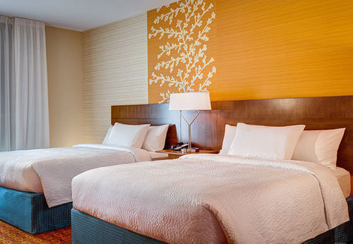 Fairfield & By Marriott Downtown Hotel Denver