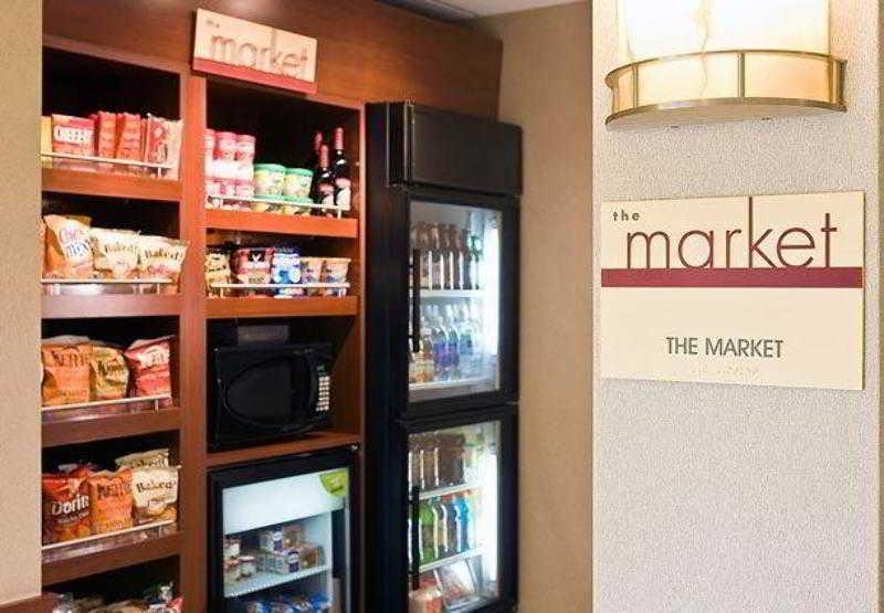 Courtyard By Marriott Central Park 3*