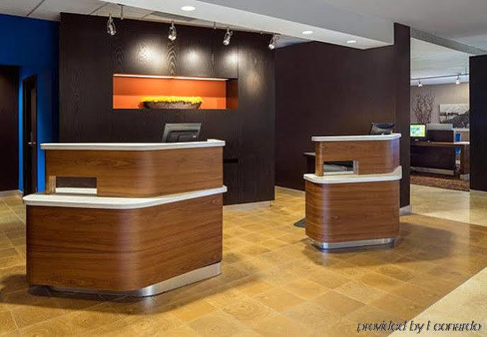 Hotel Courtyard By Marriott Central Park Denver