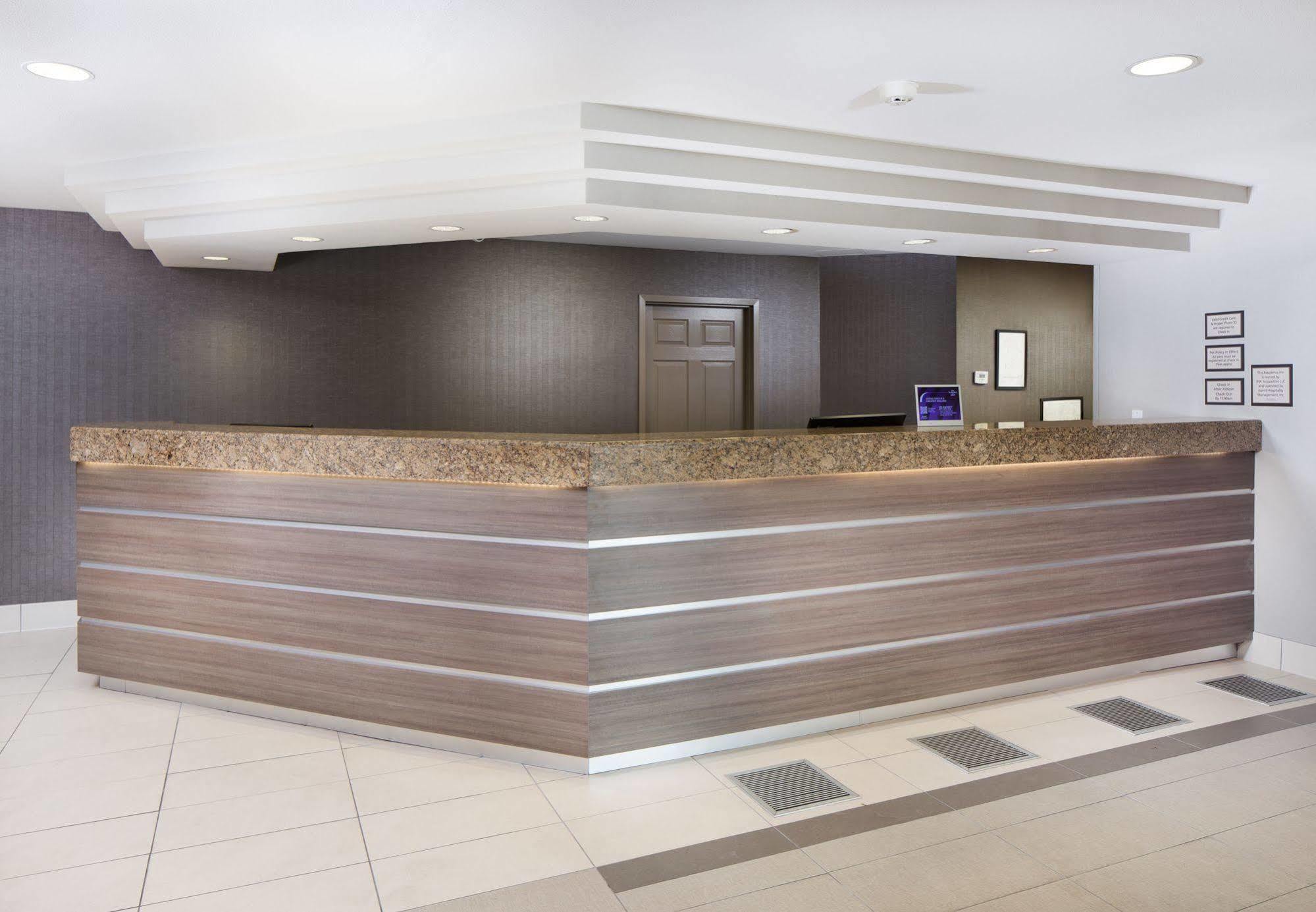 Downtown Hotel