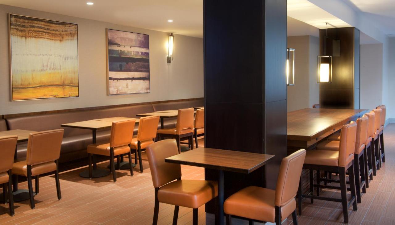 Embassy By Hilton Tech Center North Denver