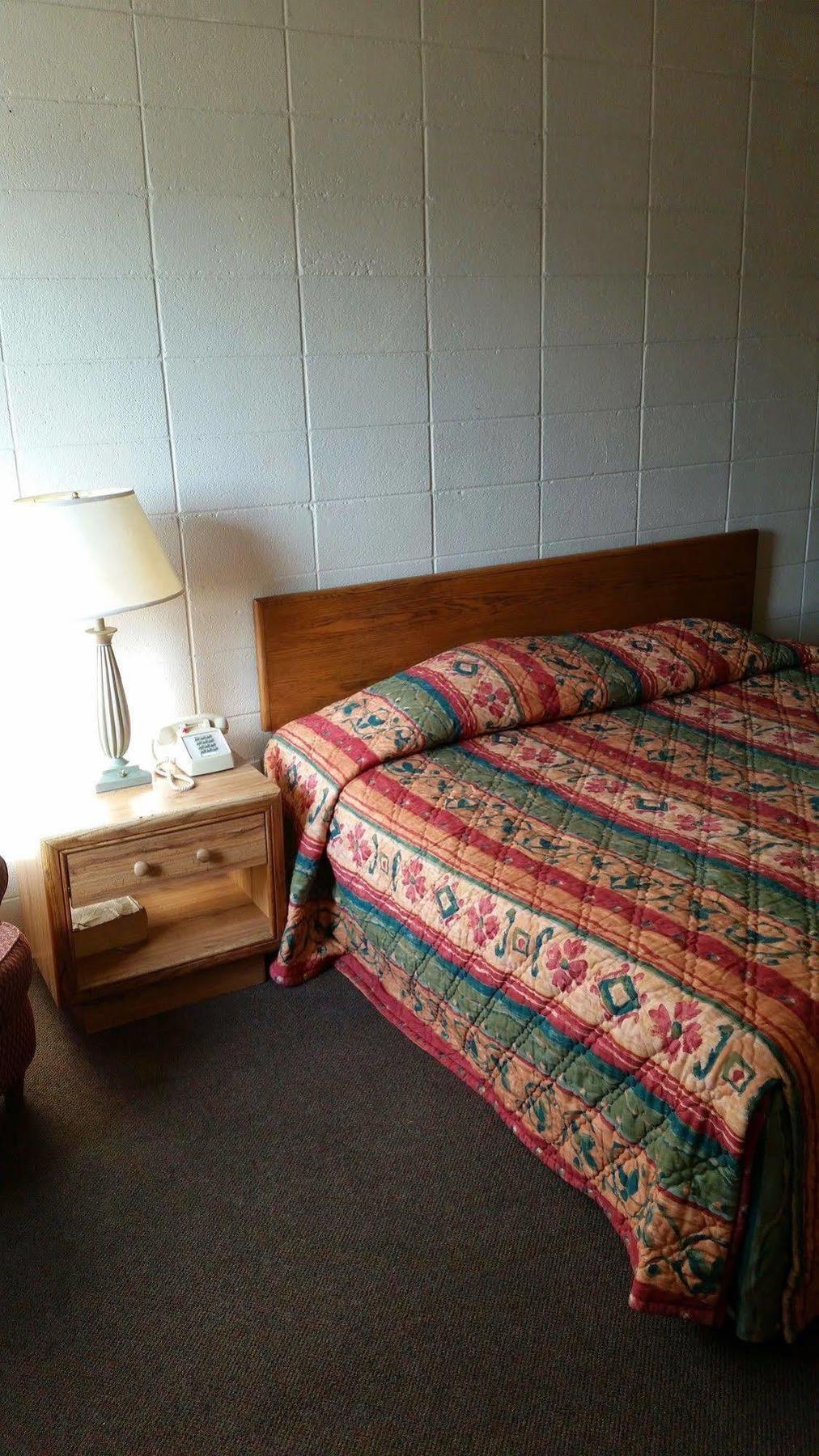 Hotel Western Motor 2*