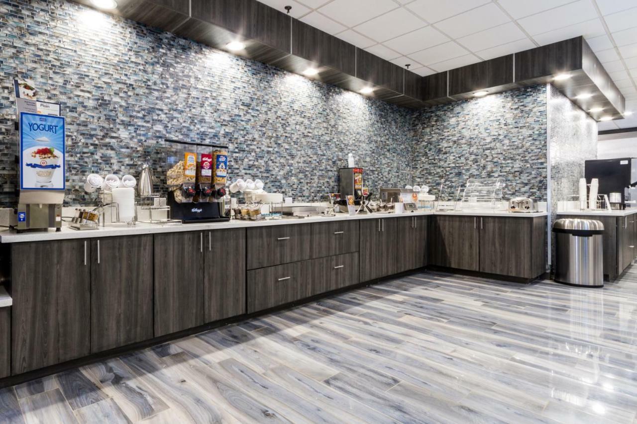 Best Western Plus Executive Residency Denver-central Park Hotel 3*